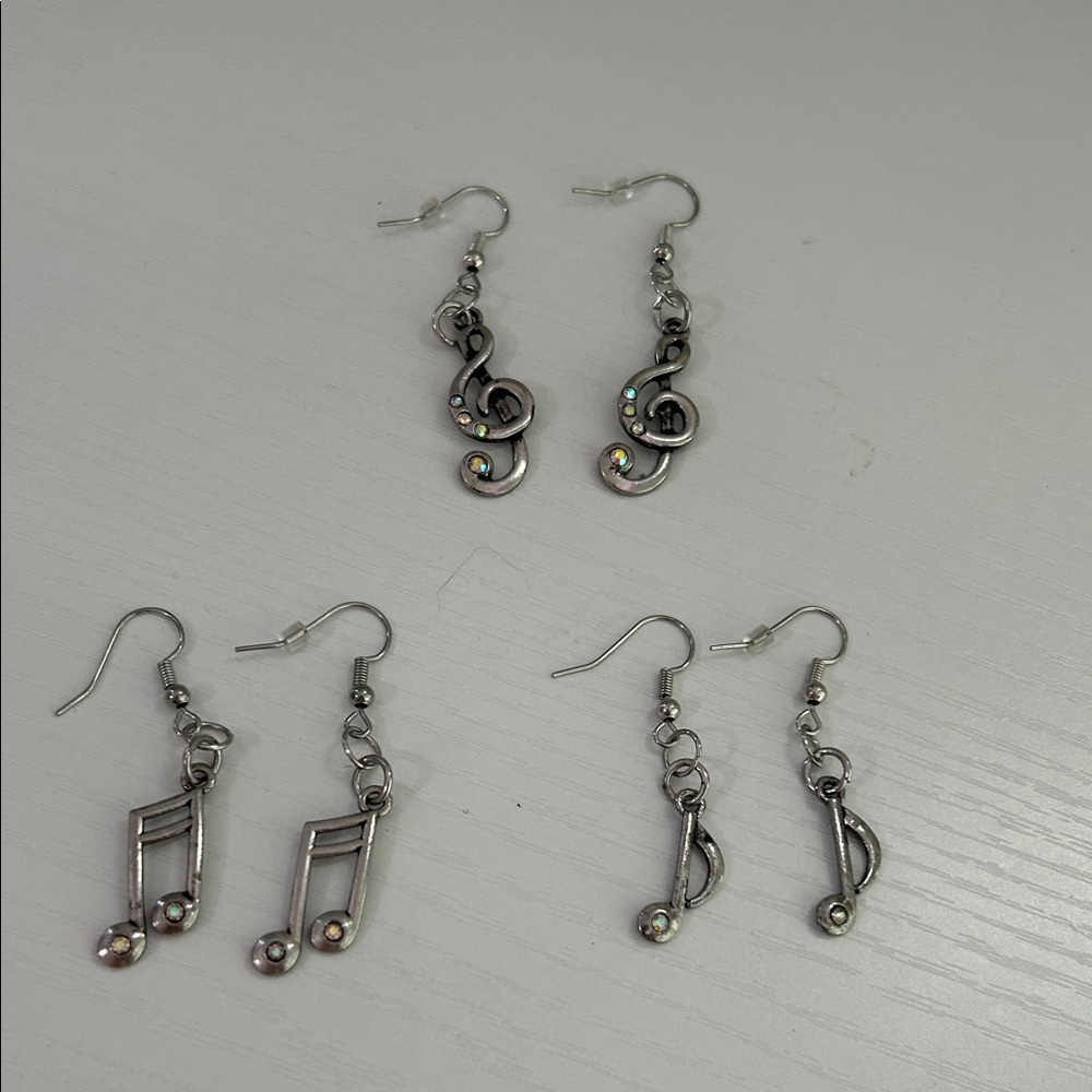 Silver Musical Note Earrings Set